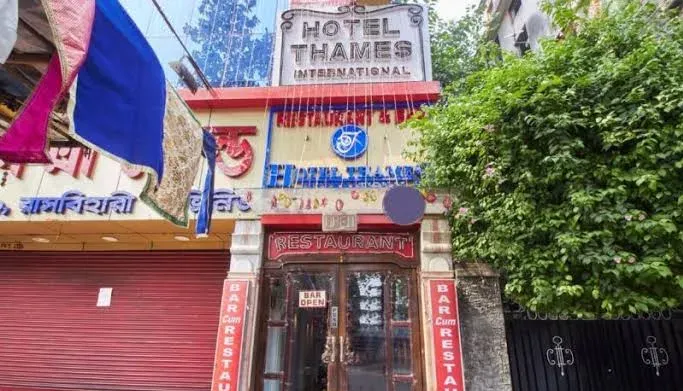 Hotel Thames International